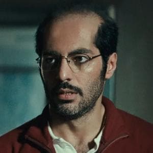 profile_Forouhar