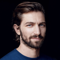 profile_Michiel Huisman