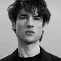 profile_Tom Sturridge