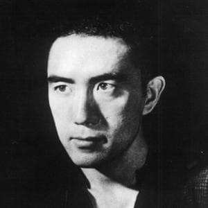 profile_Yukio Mishima