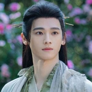 profile_Rong Xian