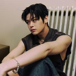 profile_Ma Jingxiang (CLOSE YOUR EYES)