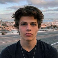 profile_Sam Dezz