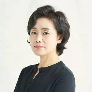 Kang Ae-shim MBTI Personality Type image
