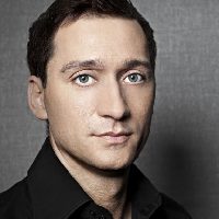 profile_Paul van Dyk