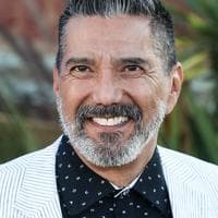 Steven Michael Quezada type de personnalité MBTI image