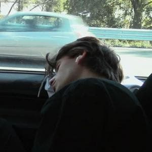 profile_Xander Hale