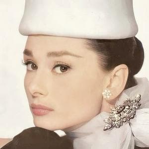 profile_Audrey Hepburn