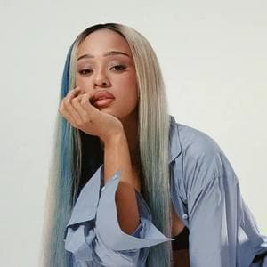 profile_Manon (KATSEYE)