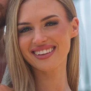 profile_Almudena T9