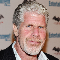 Ron Perlman tipo di personalità MBTI image