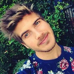 profile_Joey Graceffa