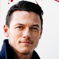 Luke Evans mbti kişilik türü image