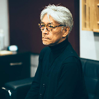 Ryuichi Sakamoto tipo de personalidade mbti image