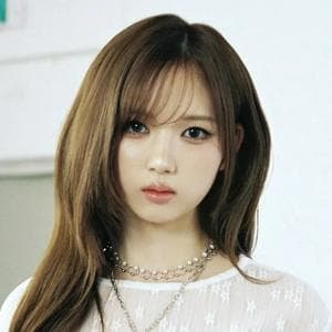 profile_Lee Jiwoo (tripleS)