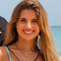 profile_Lydia T6