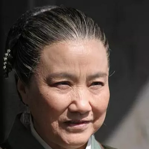 海母 (Mother of Hai Rui) MBTI Personality Type image