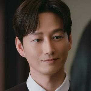 profile_(Hyun Wook)