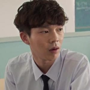 profile_Dino