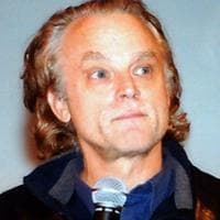 Brad Dourif mbtiパーソナリティタイプ image