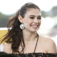 Nicole Maines type de personnalité MBTI image