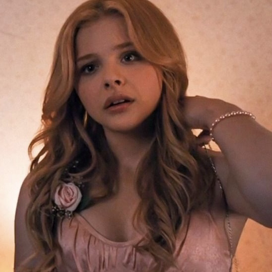 profile_Carrie White