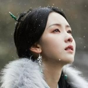 profile_Madame Lan