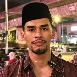 profile_SNEAKO