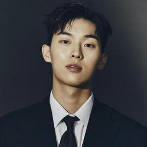 profile_Choi Hyun-Wook