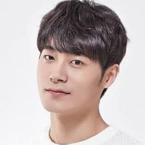 profile_Gu Jun-mo