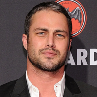 profile_Taylor Kinney
