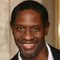 profile_Tim Russ