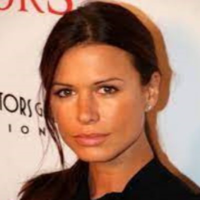 Rhona Mitra نوع شخصية MBTI image