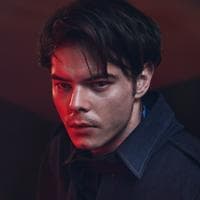 Charlie Heaton typ osobowości MBTI image