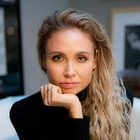 Ляйсан Утяшева (Laysan Utyasheva) MBTI Personality Type image