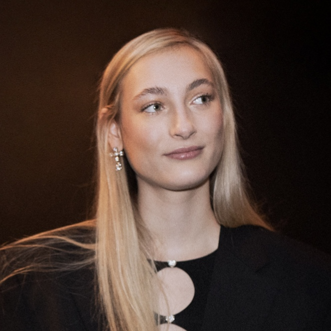 Stien den Hollander (S10) MBTI Personality Type image