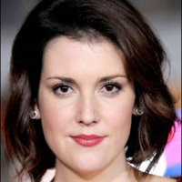 profile_Melanie Lynskey