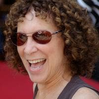 Rhea Perlman mbtiパーソナリティタイプ image