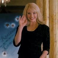 Gwendolyn "Gwen" Stacy тип личности MBTI image