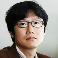 Hwang Dong-hyuk type de personnalité MBTI image