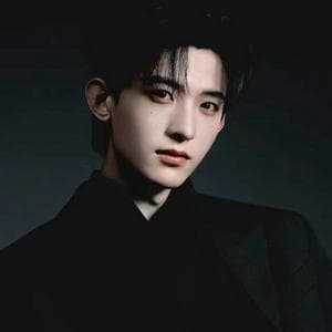 profile_Chang Huasen (Waston)