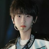 profile_Zuo Qihan (左奇函)