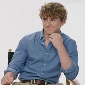 profile_Walker Scobell