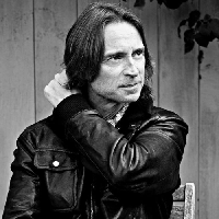 Robert Carlyle MBTI Personality Type image