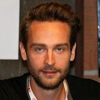 profile_Tom Mison