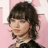 profile_Nana Komatsu