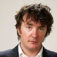 profile_Dylan Moran