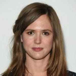 profile_Emily Cox