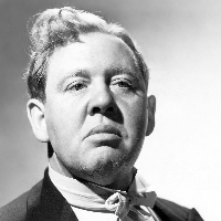 profile_Charles Laughton