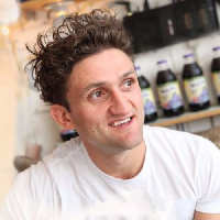 profile_Casey Neistat